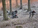 Eine Infanteriegruppe beim Angriff. (Bild öffnet sich in einem neuen Fenster)