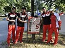 Die Mannschaft aus Bahrain. (Bild öffnet sich in einem neuen Fenster)