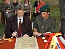 Seit 2006 gibt es mit Helvetia Versicherung eine Partnerschaft. (Bild öffnet sich in einem neuen Fenster)