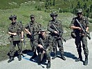 Bereits zwei Wochen üben die Milizsoldaten am Truppenübungsplatz Lizum mit. (Bild öffnet sich in einem neuen Fenster)