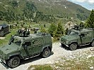 Die gepanzerten Allschutzfahrzeuge IVECO im Gebirgseinsatz. (Bild öffnet sich in einem neuen Fenster)