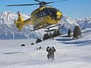 Auch ein ziviler Rettungshubschrauber ist in die Übung eingebunden. (Bild öffnet sich in einem neuen Fenster)