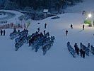 Um 06:45 Uhr morgens erfolgte der Start der "Edelweiss Raid". (Bild öffnet sich in einem neuen Fenster)