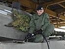 Betankung eines "Leopard" 2A4. (Bild öffnet sich in einem neuen Fenster)