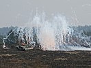 Schützenpanzer "Ulan" setzen Nebelwurfkörper ein. (Bild öffnet sich in einem neuen Fenster)