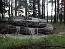 Ein "Leopard" 2A4 unter Belastung. (Bild öffnet sich in einem neuen Fenster)