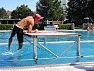 Hindernisschwimmen - eine anspruchsvolle Disziplin. (Bild öffnet sich in einem neuen Fenster)