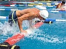 Zugsführer Weber gewann das Hindernisschwimmen. (Bild öffnet sich in einem neuen Fenster)