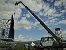 Schweres Gerät der Pioniere ist im Einsatz. (Bild öffnet sich in einem neuen Fenster)