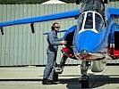 Check einer Maschine der "Patrouille de France". (Bild öffnet sich in einem neuen Fenster)