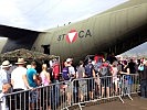 Großer Besucherandrang am Morgen bei der AIRPOWER. (Bild öffnet sich in einem neuen Fenster)
