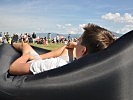 Entspannt die Flugshow genießen. (Bild öffnet sich in einem neuen Fenster)