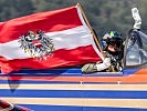 Die Piloten fliegen auf Österreich. (Bild öffnet sich in einem neuen Fenster)