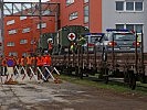 Der Sonderzug mit den Fahrzeugen ist fertig verladen und auf dem Weg. (Bild öffnet sich in einem neuen Fenster)