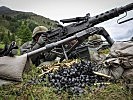 Ein überschweres Maschinengewehr M2 12, 7mm in Feuerstellung. (Bild öffnet sich in einem neuen Fenster)