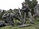 Ein mittlerer Granatwerfer in Feuerstellung. (Bild öffnet sich in einem neuen Fenster)