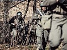 Die Soldaten rücken vor. (Bild öffnet sich in einem neuen Fenster)