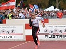 Wachtmeister Weber im Zielsprint. (Bild öffnet sich in einem neuen Fenster)
