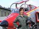 Eine Bordtechnikerin der Patrulla Aguila. (Bild öffnet sich in einem neuen Fenster)
