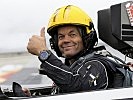 Ein Pilot des Breitling-Teams. (Bild öffnet sich in einem neuen Fenster)