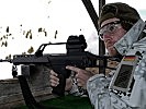 Ein deutscher Gebirgsjäger aus Bayern beim Scharfschießen. (Bild öffnet sich in einem neuen Fenster)