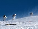 Trotz Sonnenschein ist ein Marsch im alpinen Raum immer fordernd. (Bild öffnet sich in einem neuen Fenster)