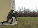 Bis Ende November trainieren die Soldaten. (Bild öffnet sich in einem neuen Fenster)