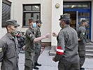 Oberst Gerhard Pfeifer bedankte sich bei den Soldaten. (Bild öffnet sich in einem neuen Fenster)