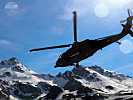 Ein Transporthubschrauber S-70 "Black Hawk". (Bild öffnet sich in einem neuen Fenster)