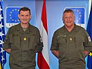 Reißner und der Kommandant von EUFOR, Generalmajor Heidecker. (Bild öffnet sich in einem neuen Fenster)