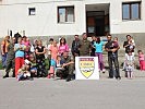 Die österreichischen Soldaten halfen den Menschen im Flüchtlingszentrum. (Bild öffnet sich in einem neuen Fenster)