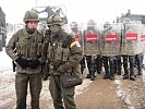 Österreichische und türkische Soldaten trainieren zusammen. (Bild öffnet sich in einem neuen Fenster)