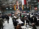 Auftakt in der "Black Hawk"-Halle im Camp Butmir. (Bild öffnet sich in einem neuen Fenster)
