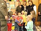 Freude bei den Kindern. (Bild öffnet sich in einem neuen Fenster)