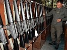...die für die sichere und nachvollziehbare Lagerung von Waffen nötig sind. (Bild öffnet sich in einem neuen Fenster)