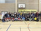 Die erfolgreichen Spieler und Spielerinnen des Finalturniers. (Bild öffnet sich in einem neuen Fenster)