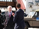 ORF-Interview im Camp Butmir. (Bild öffnet sich in einem neuen Fenster)