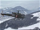 Eine Alouette III des Bundesheeres über Bosnien. (Bild öffnet sich in einem neuen Fenster)