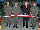 V.l.: Hofbauer, Franzisci, Kiss und Schrötter eröffnen das neue Gebäude. (Bild öffnet sich in einem neuen Fenster)