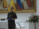 Militärkurat Baus beim evangelischen Wortgottesdienst. (Bild öffnet sich in einem neuen Fenster)