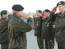 Soldaten werden mit der EUFOR-Medaille ausgezeichnet. (Bild öffnet sich in einem neuen Fenster)