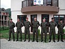 Das neue Team im LOT-Haus Tuzla stellt sich vor, li Kdt Mjr Reschreiter. (Bild öffnet sich in einem neuen Fenster)
