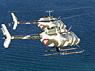 ...und ein Wärmebildgerät für Nachtflüge, unten am Helikopter zu erkennen. (Bild öffnet sich in einem neuen Fenster)