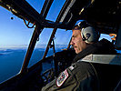 Ein Blick aus dem Cockpit des Transporters. (Bild öffnet sich in einem neuen Fenster)