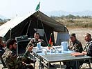 Befehlsausgabe am Joint Command Post. (Bild öffnet sich in einem neuen Fenster)