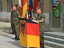 Der deutsche Brigadegeneral von Butler verabschiedet sich. (Bild öffnet sich in einem neuen Fenster)