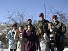 ...und mit Kindern, die auch im Winter zu Fuß in die Schule gehen müssen. (Bild öffnet sich in einem neuen Fenster)