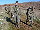 Militäroberkurat Gugerel beim 25-Kilometer-Marsch in Novo Selo. (Bild öffnet sich in einem neuen Fenster)