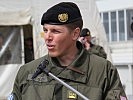 Oberstleutnant Klein dankt den Soldaten des 30. Kontingents. (Bild öffnet sich in einem neuen Fenster)