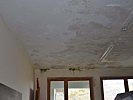 Schimmel in den Klassenzimmern gehört zum Schulalltag. (Bild öffnet sich in einem neuen Fenster)